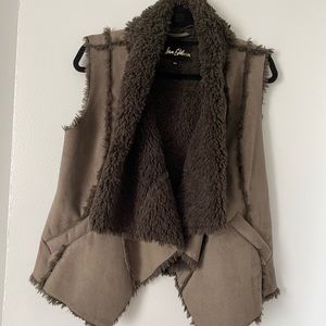 Sam Edelman: faux suede and dye vest. Size M. Barely worn, good condition.